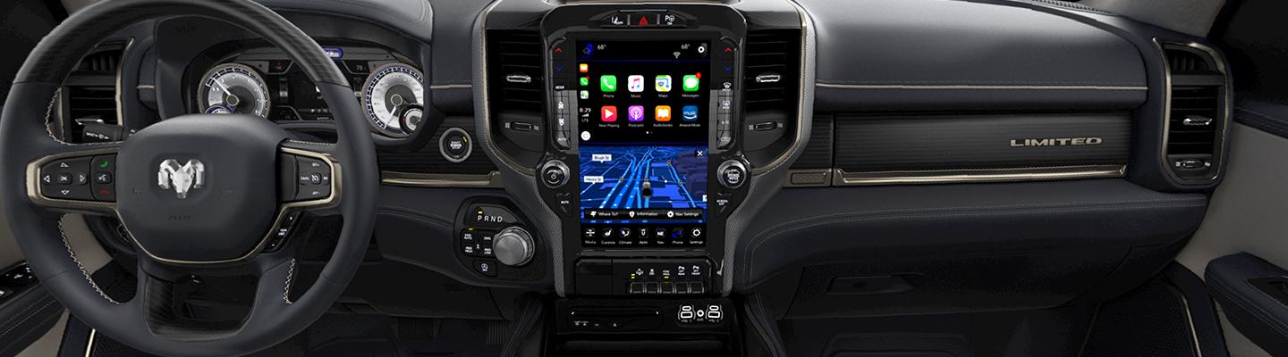 Steering wheel and infotainment features in the RAM 1500