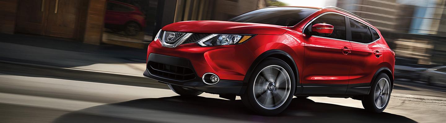 2020 Nissan Rogue Sport in motion