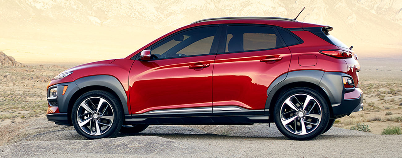 2019 Hyundai Kona driver side view parked.