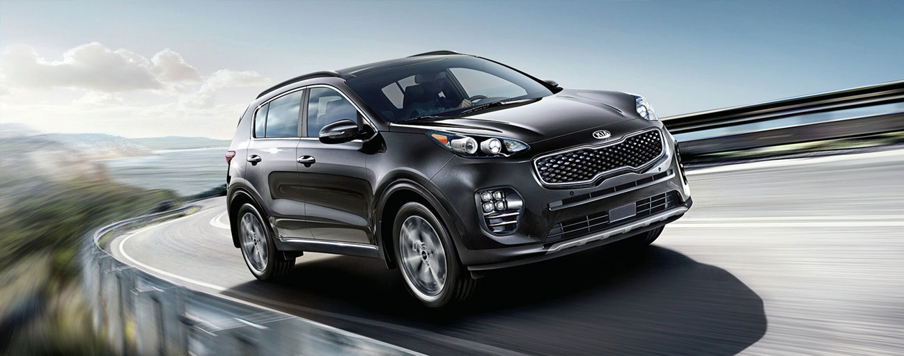 Kia Sportage driving
