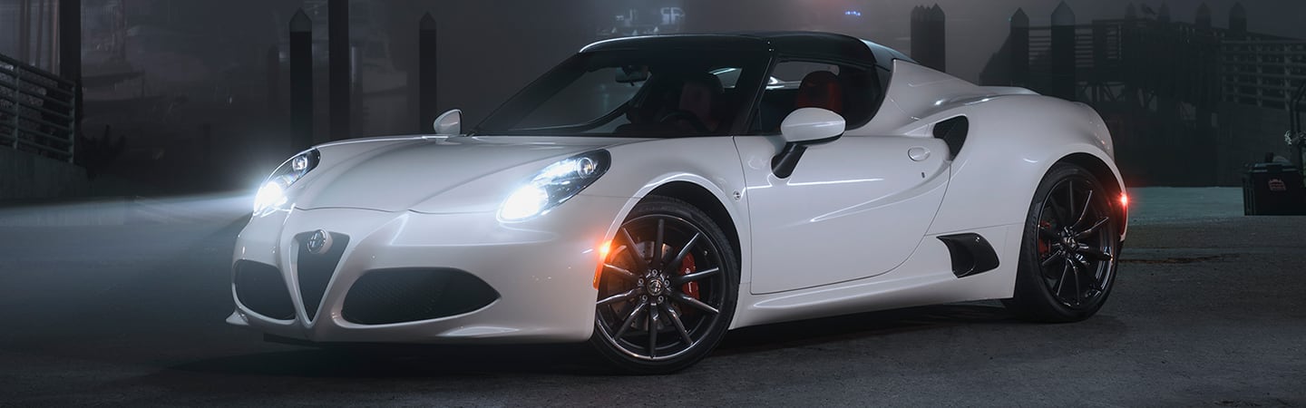White 2019 Alfa Romeo 4C Spider