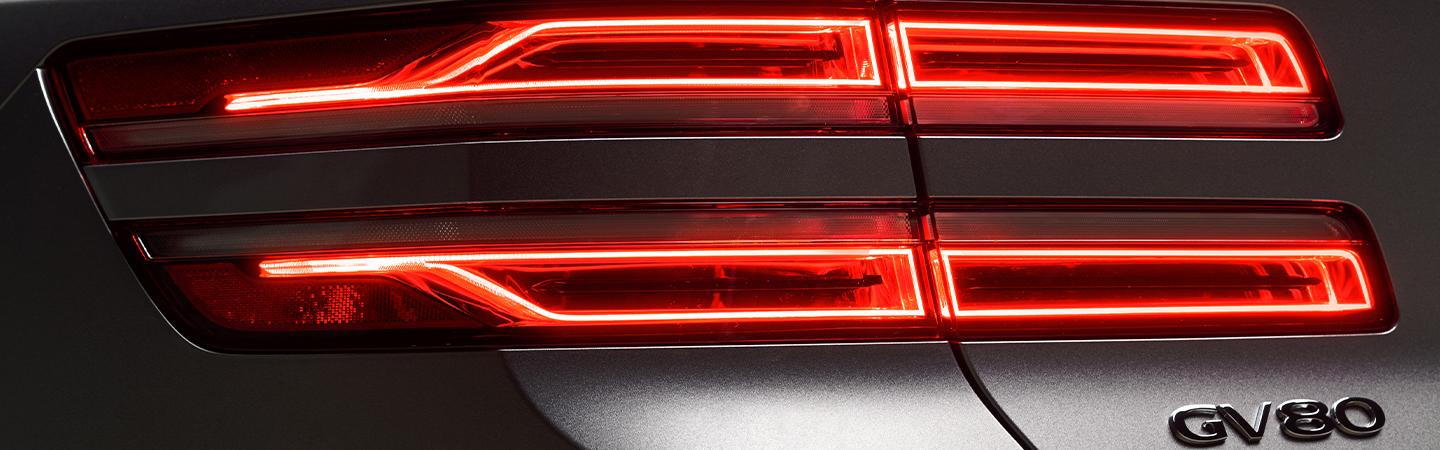 Close-up of the Genesis GV80 tail lights.