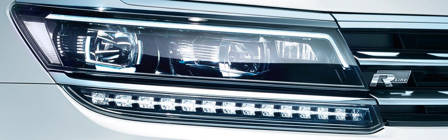 Closeup of a 2020 Volkswagen Tiguan headlight