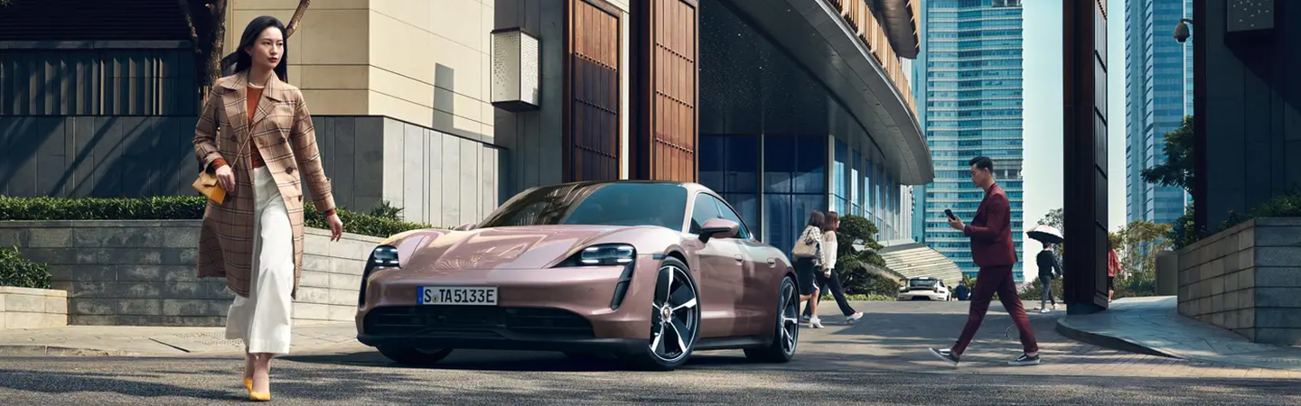 2023 Porsche Taycan Engine slider2