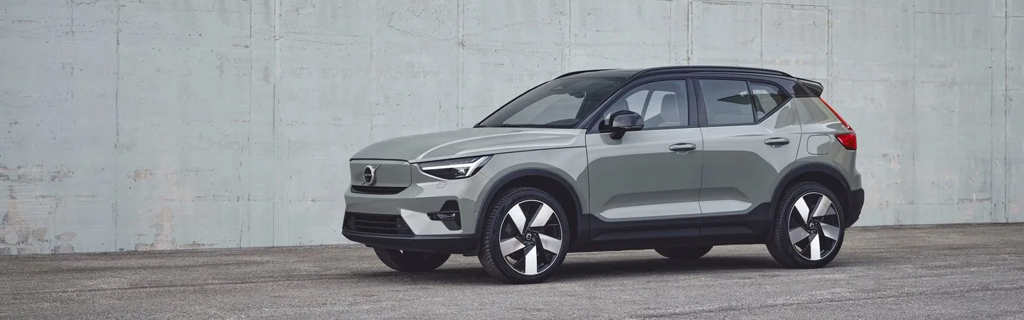 2024 Volvo xc40 recharge grey sideview