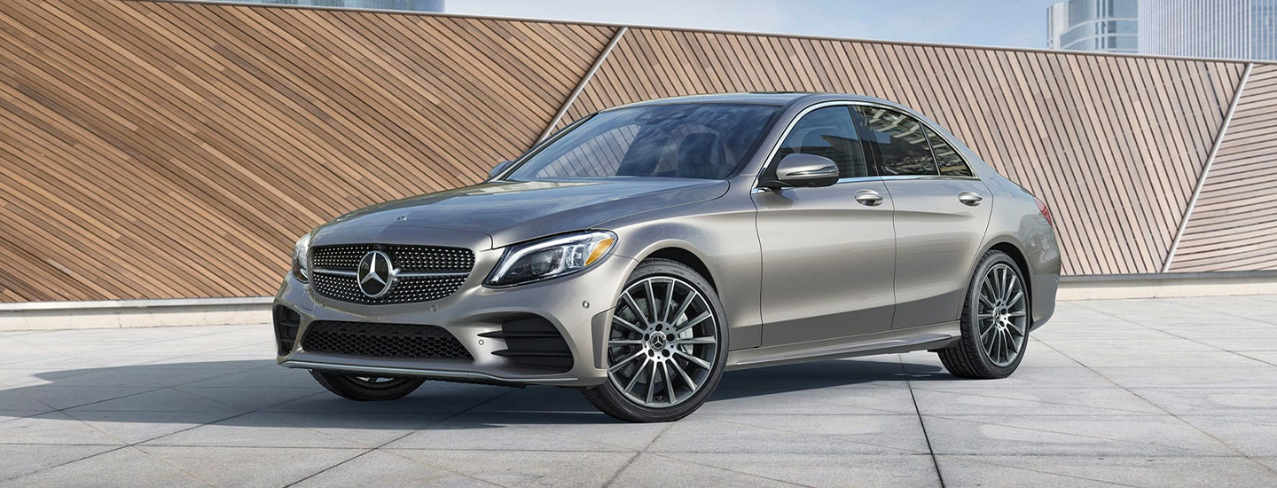 Front driver view of the 2020 C-Class 