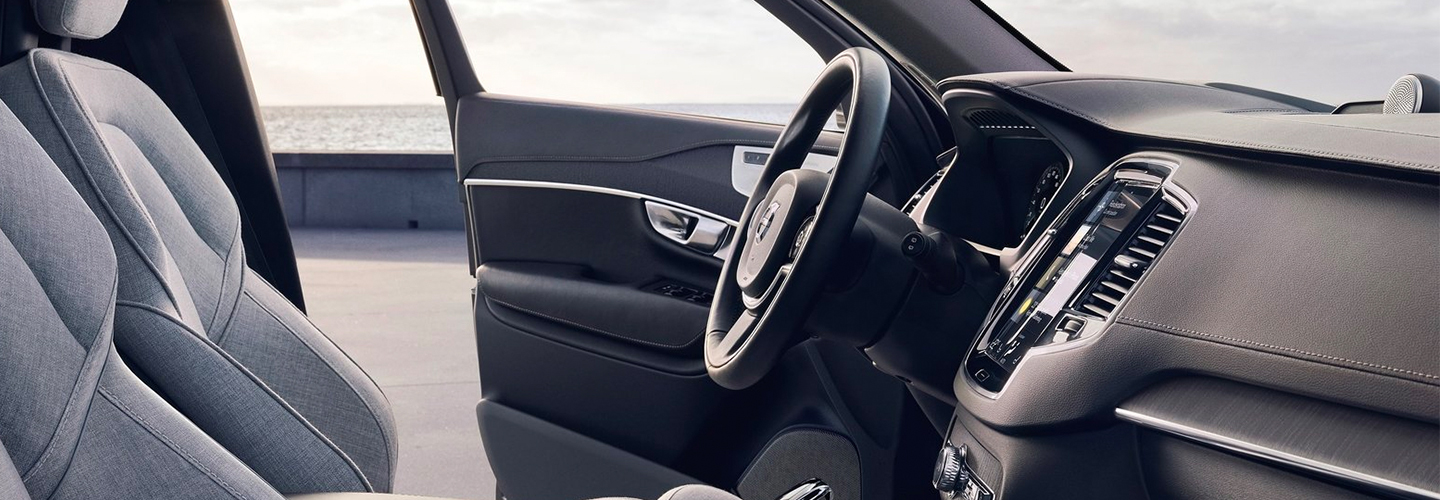 Interior view of the 2020 XC90