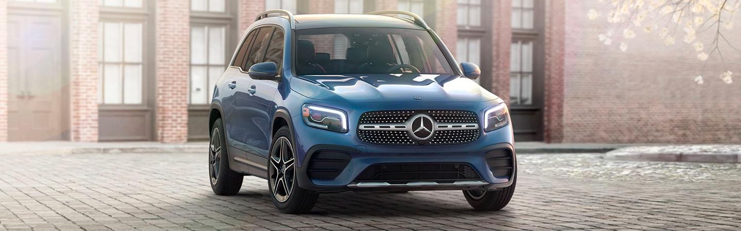 Front view of the 2020 Mercedes-Benz GLB