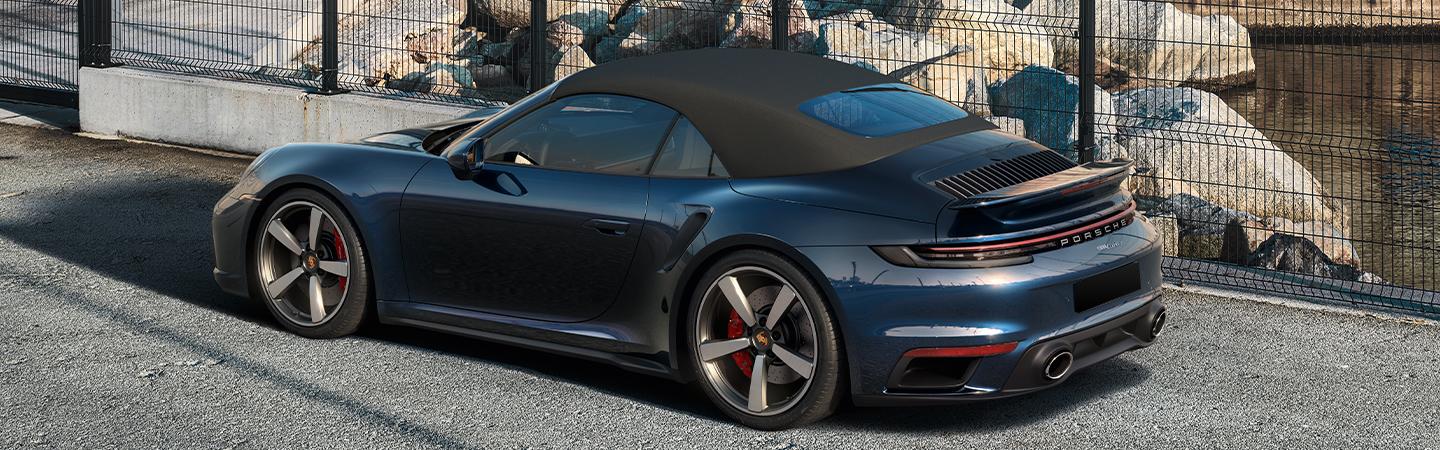 Angled rear view of the 2021 Porsche 911