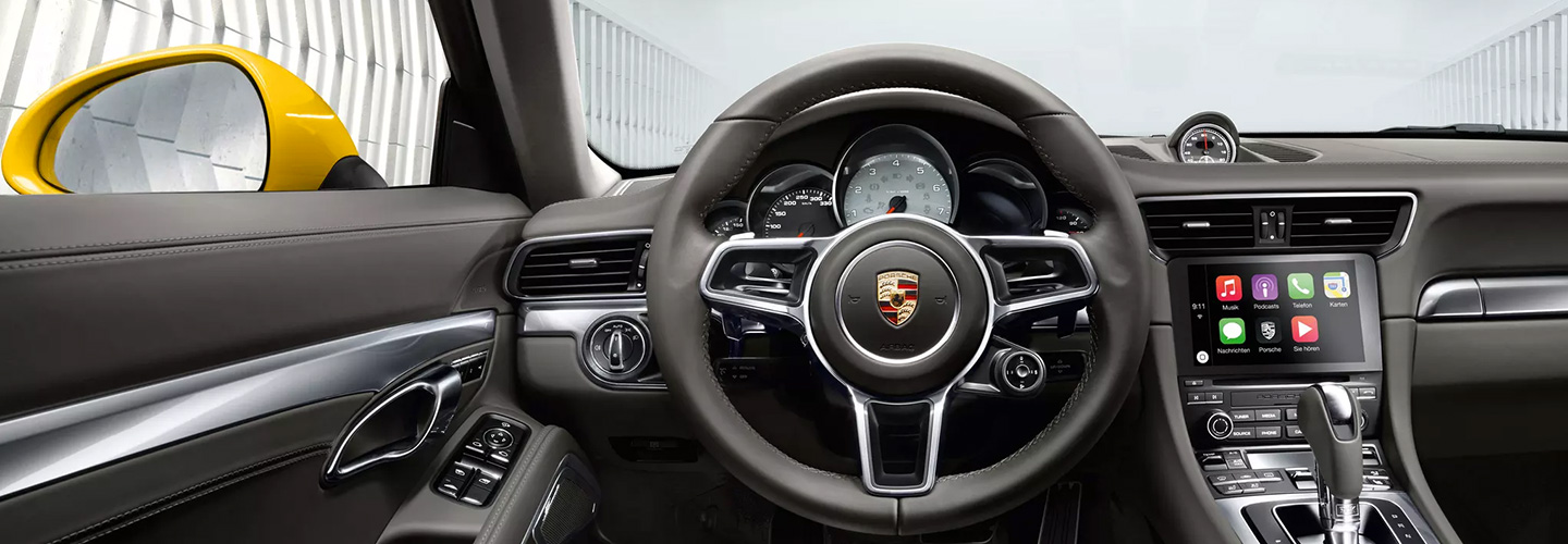 Porsche 911 Carrera steering wheel view