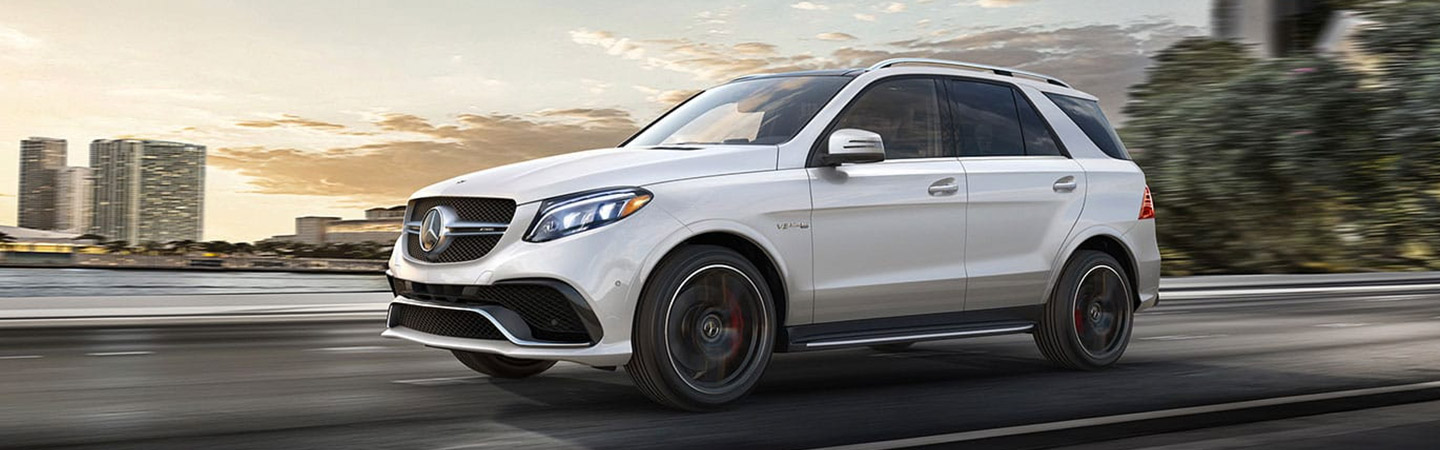 White Mercedes-Benz GLE 350 in motion
