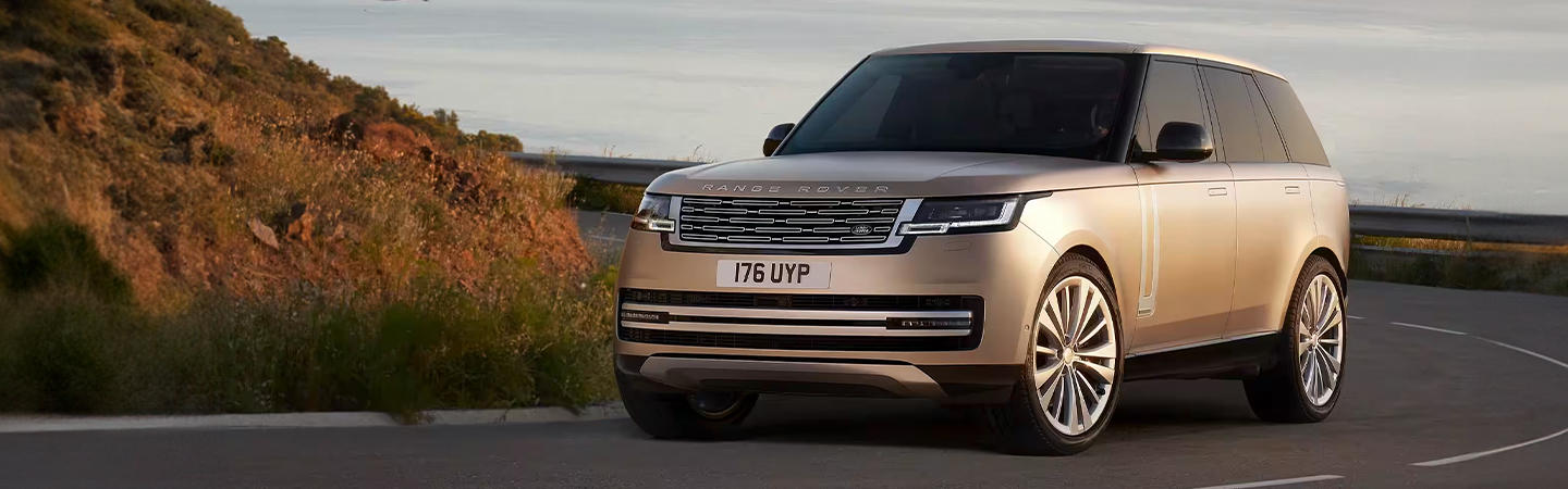 2024 Land Rover Range Rover slider2