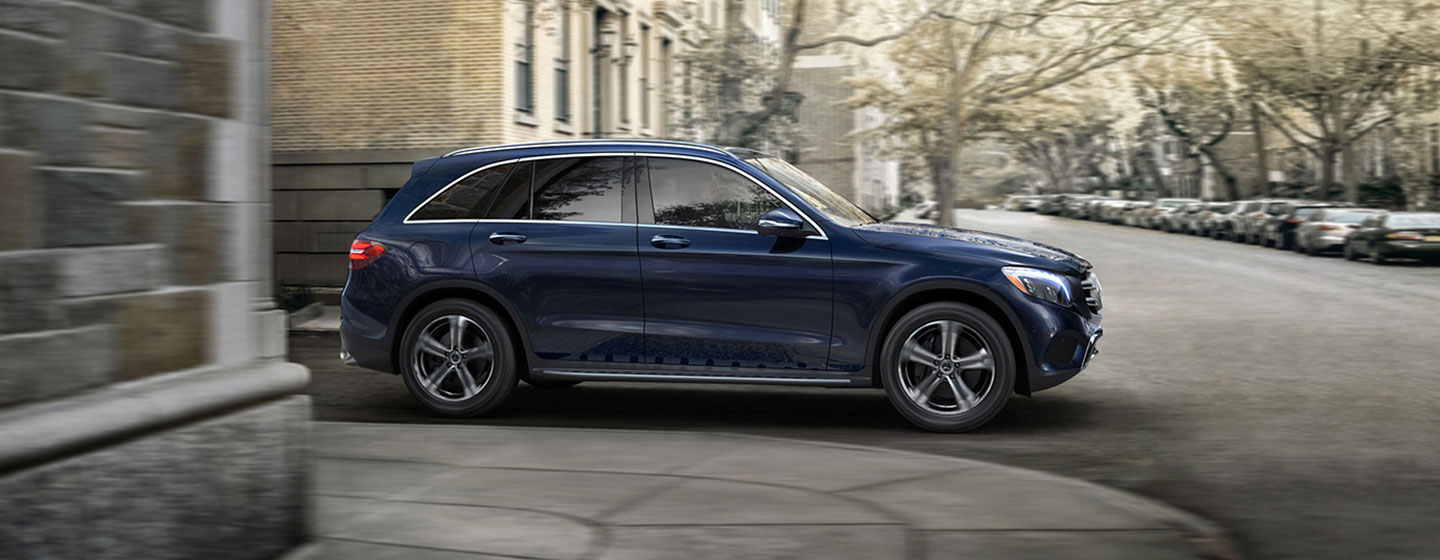 2019 Mercedes-Benz GLC 300 driving