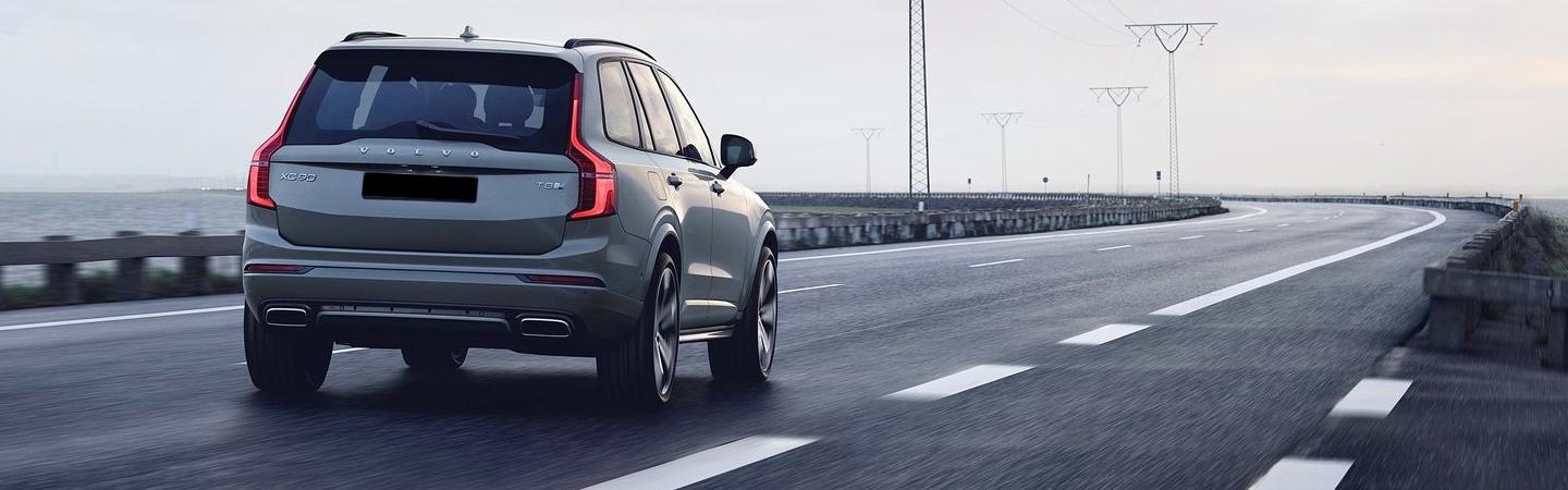 Volvo XC90 driving on a bridge