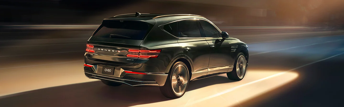 2025 Genesis GV80 3.5T Prestige green car running=