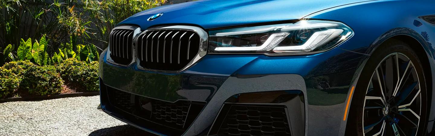 貴重！BMW 5Series 公式ライセンス商品 2025 BMW 5 Series Review | Pricing, Trims & Photos - TrueCar