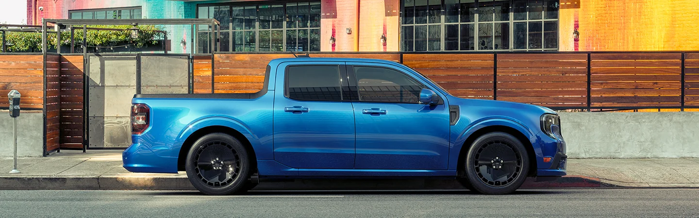 blue 2025 Ford Maverick Lobo®