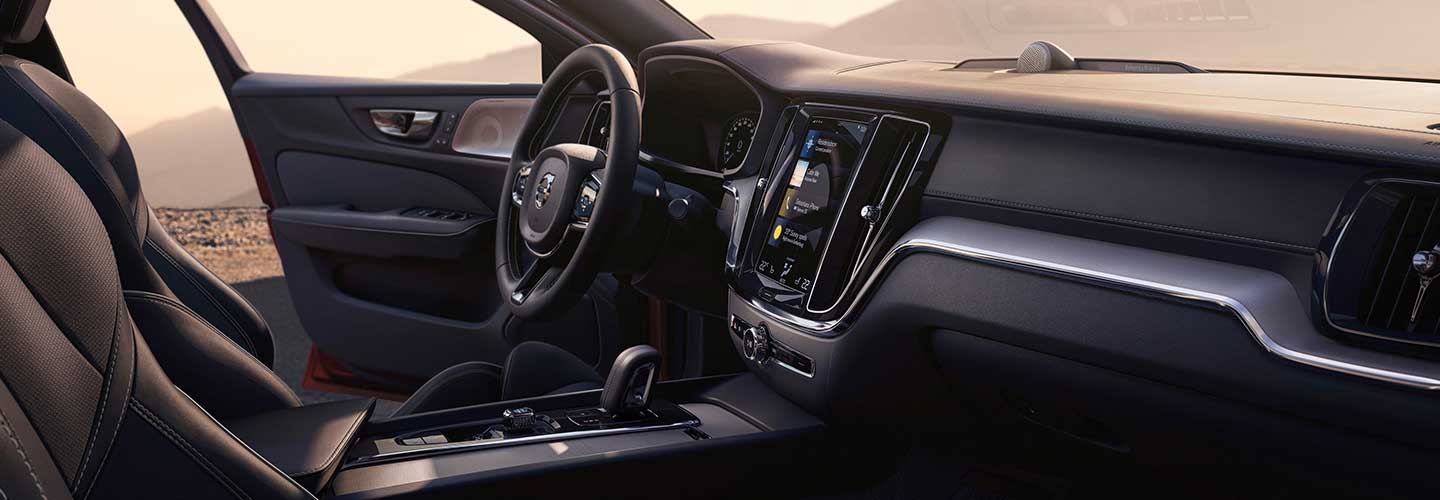 Sleek interior features in the 2021 Volvo