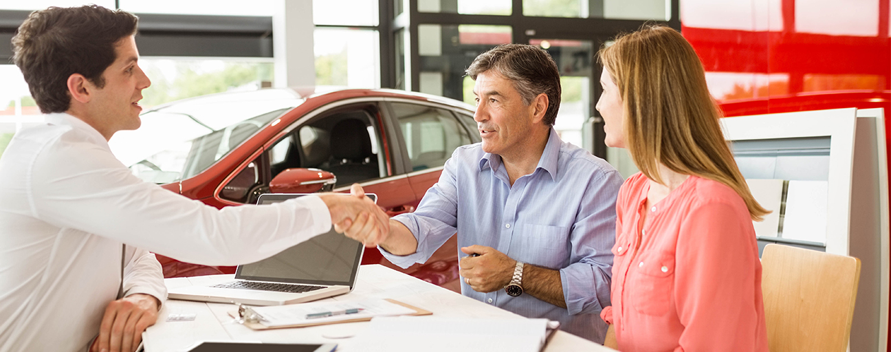 Benefits of Car Leases vs. Auto Loans Lupient INFINITI Milwaukee