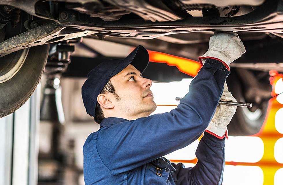The Lupient Group offers auto repair and oil change service at eight Lupient service locations near Minneapolis, MN.