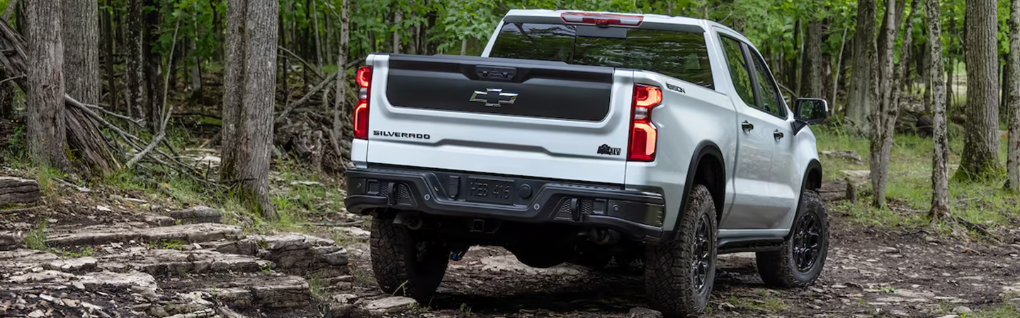 2023 Chevrolet Silverado 1500 Specs slider4