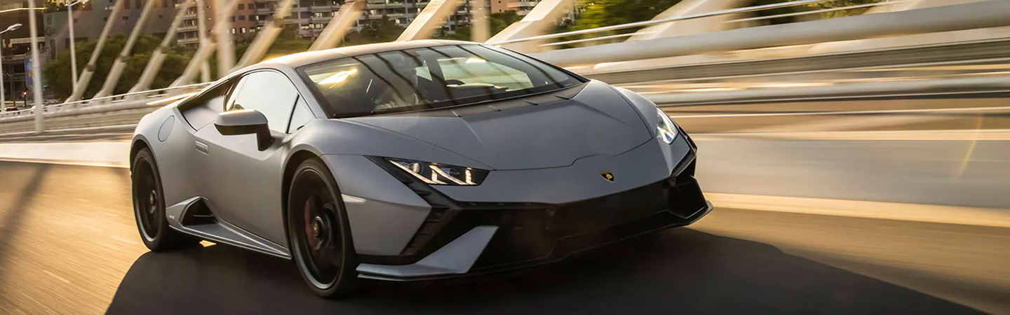 2023 Lamborghini Huracan Tecnica Specs slider4