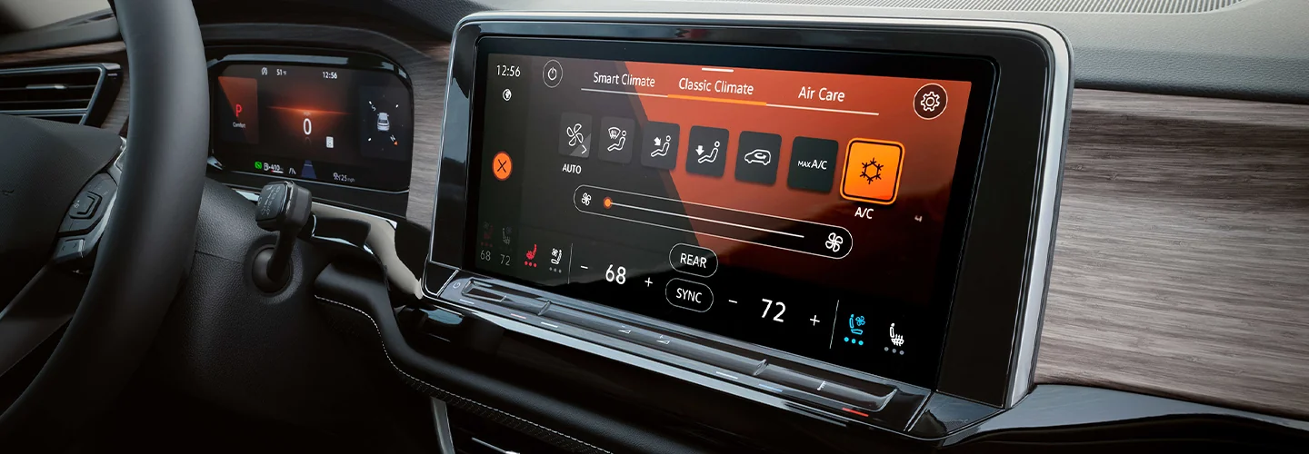 2025 Volkswagen Atlas SEL Premium R-Line interior view