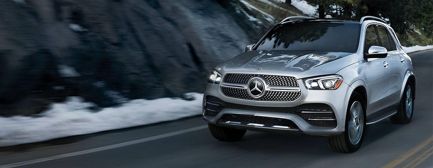 2020 Mercedes-Benz GLE in motion