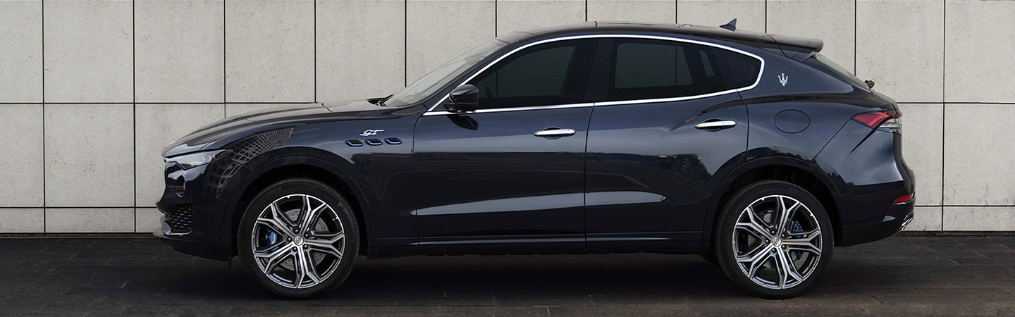 Maserati Levante vs Porsche Cayenne slider2