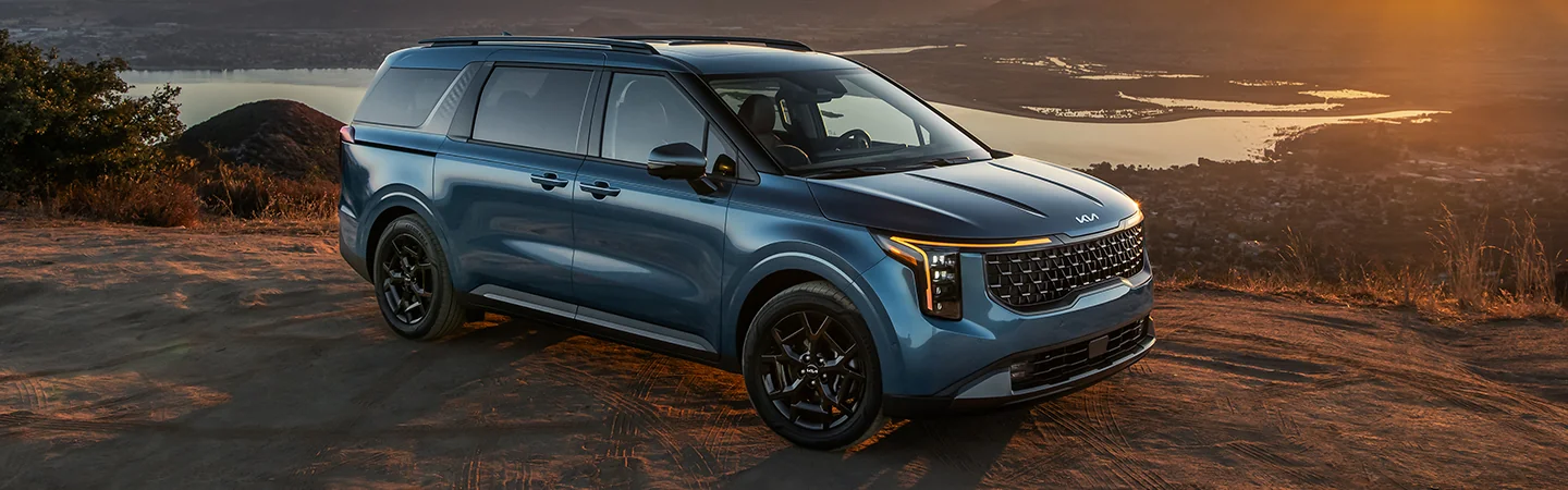 2025 Toyota Highlander Comparison Blue color Side View