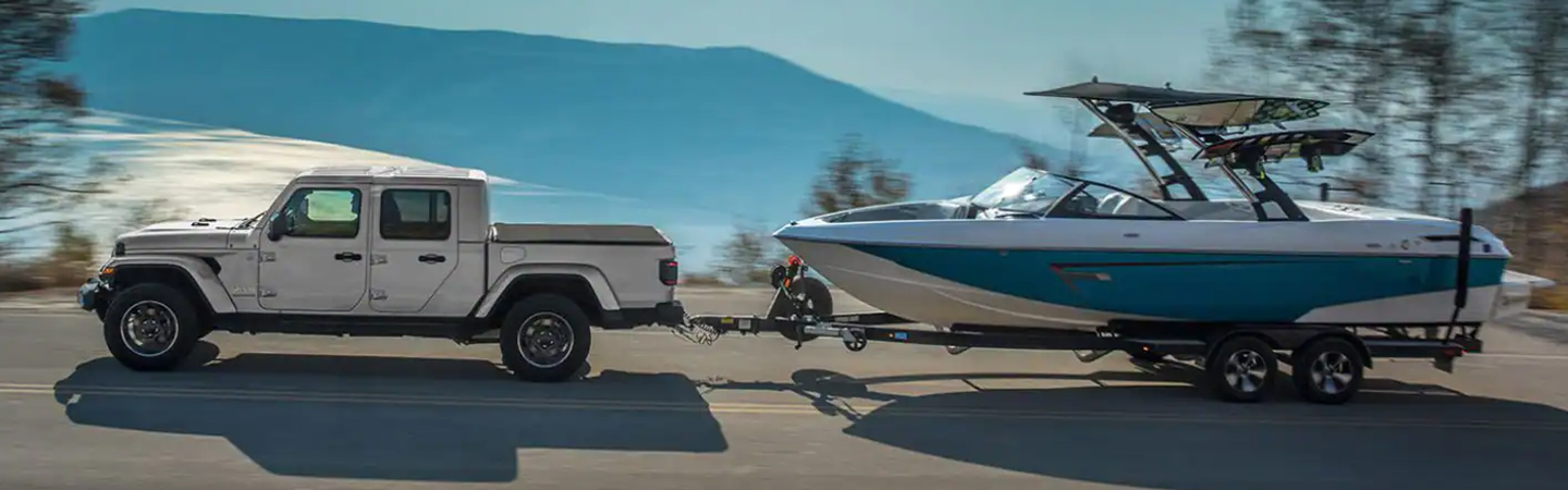 2023 Jeep Gladiator Specs slider2