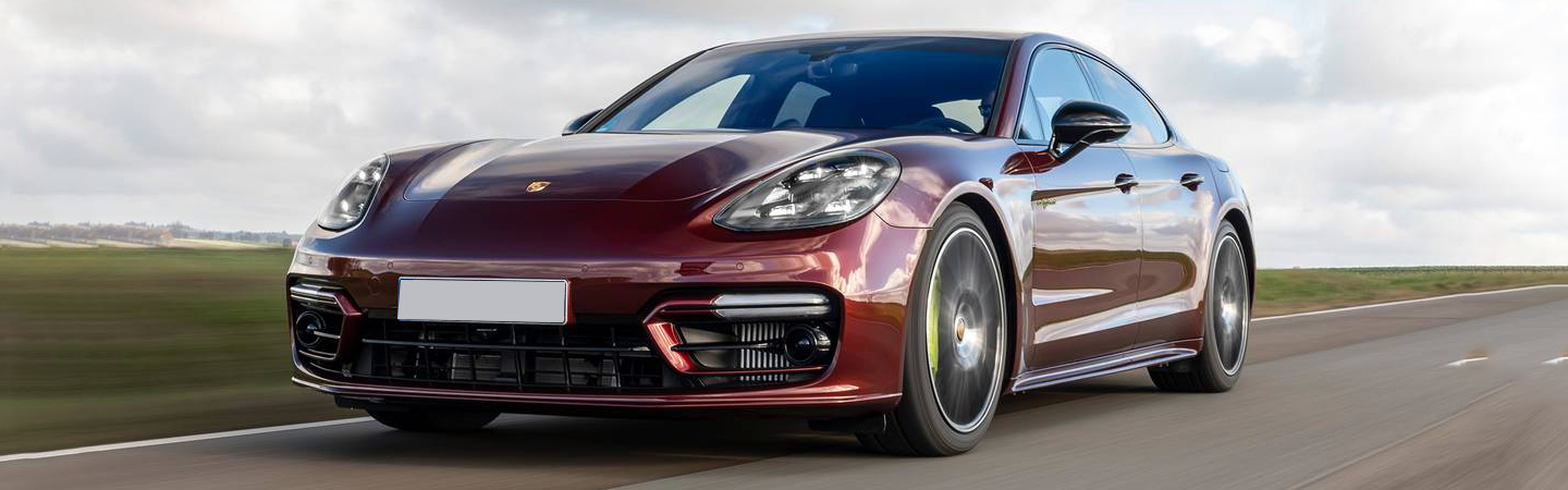 Test Drive the Porsche Panamera slider4