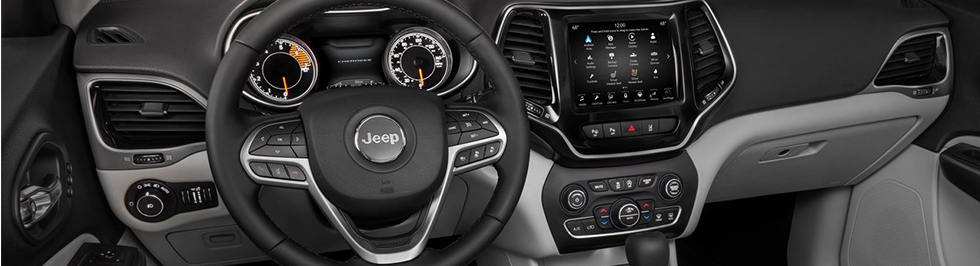 Safety features and interior of the 2019 Jeep Cherokee in Oklahoma City – available at Bob Moore Chrysler Dodge Jeep RAM of OKC