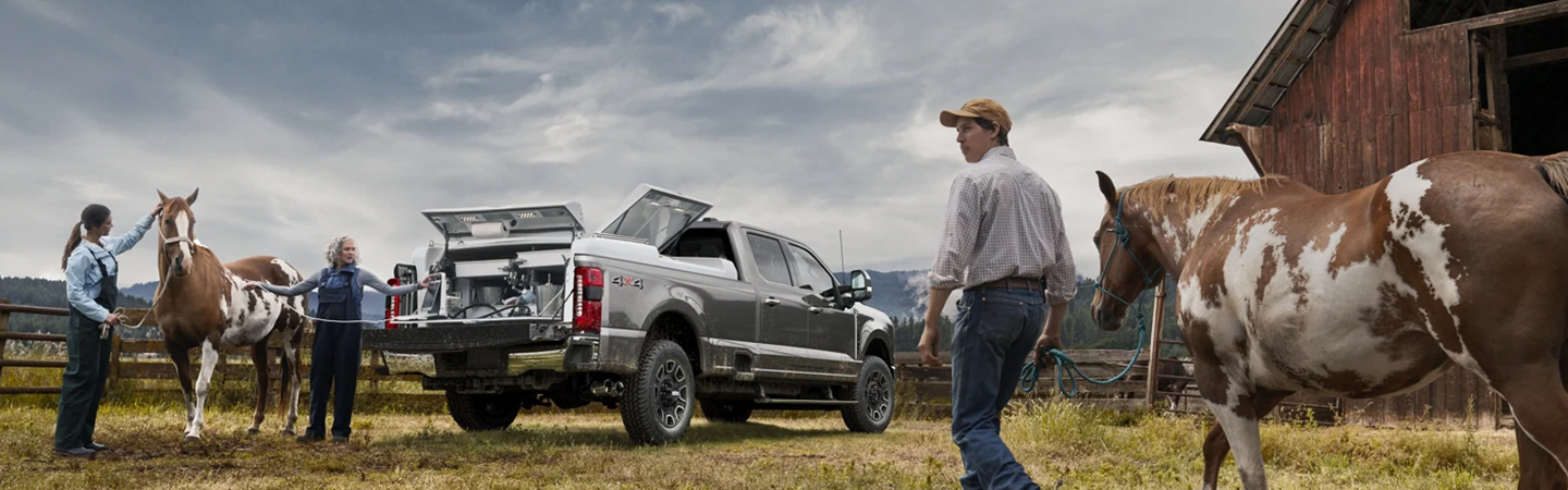 2023 Ford Super Duty Specs slider4