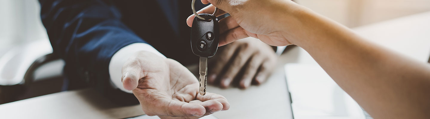 Car Lease at Spitzer CDJR dealership in Cleveland Ohio