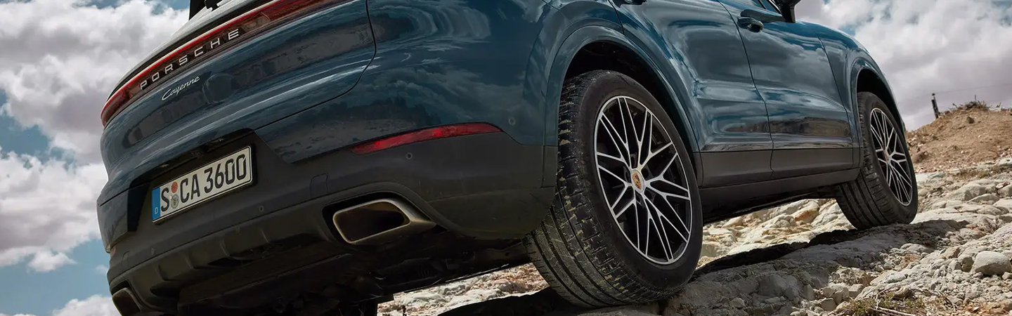 2024 Porsche Cayenne  slider4