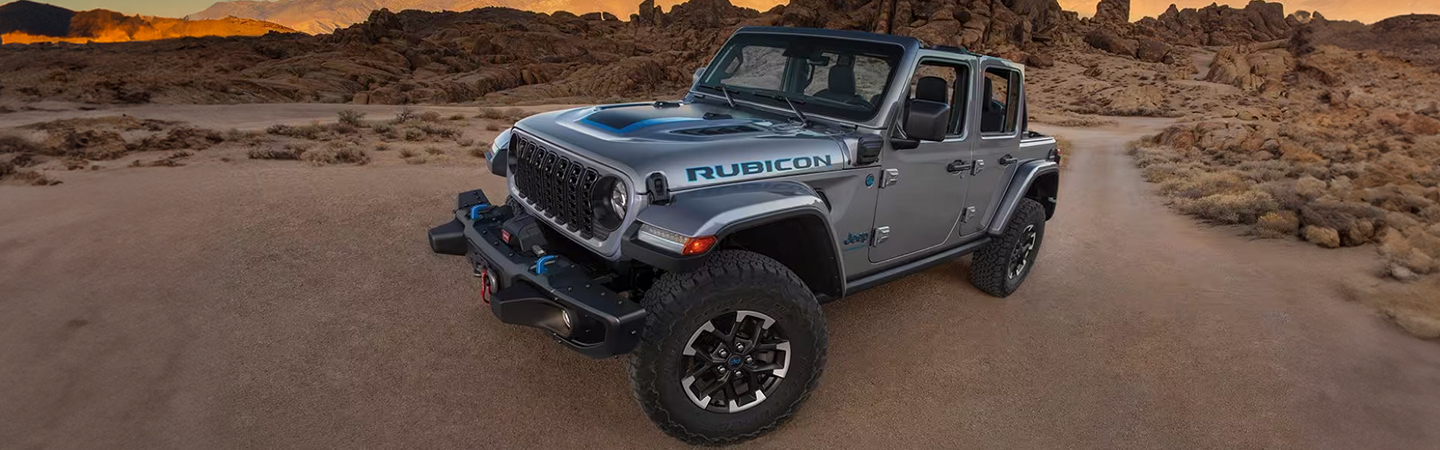 2024 Jeep Wrangler silver forntview