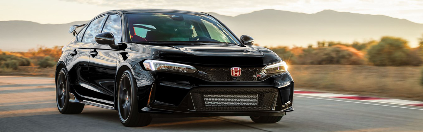 2023 Honda Civic Type R Specs  side front in black