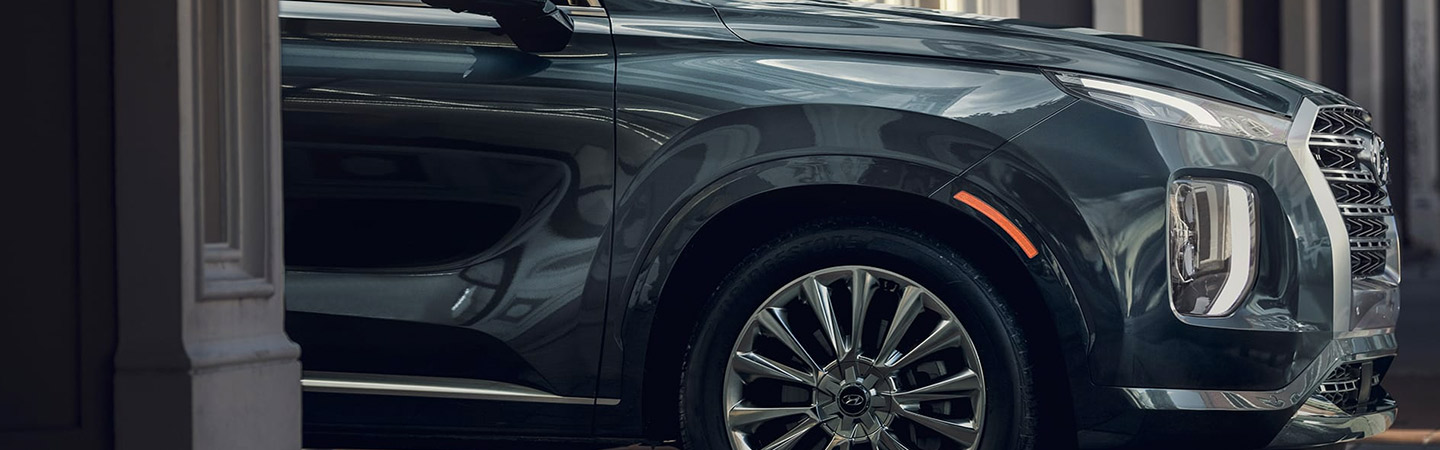 Close up image of the right side profile of a 2020 Palisade