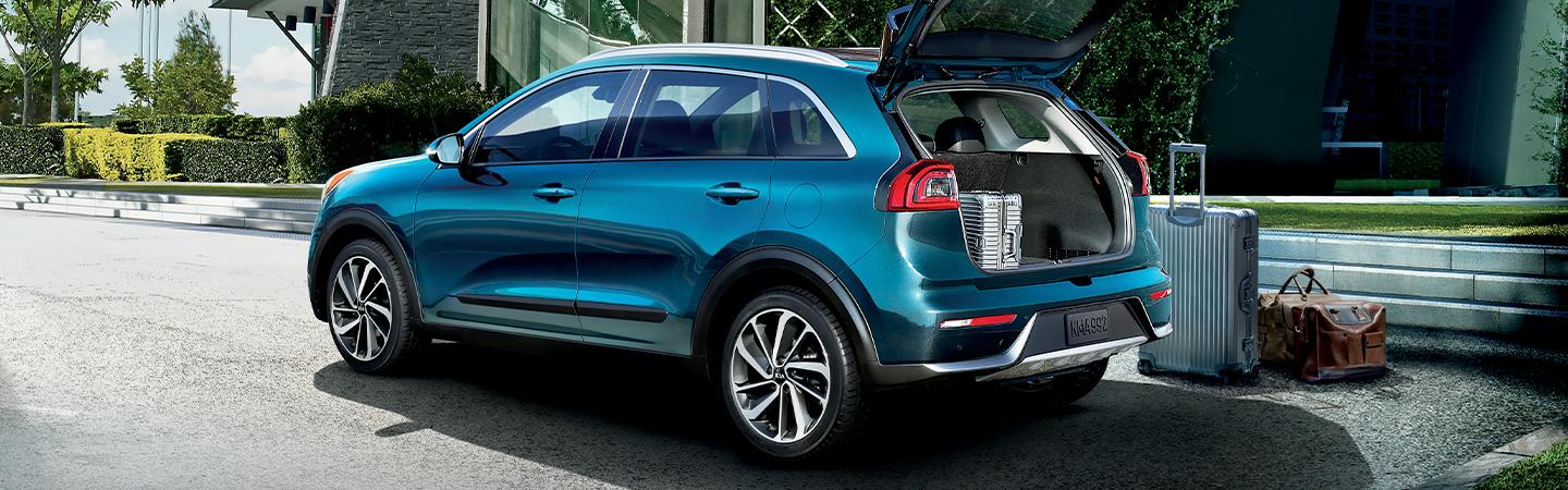 Rear view of the 2020 Kia Niro