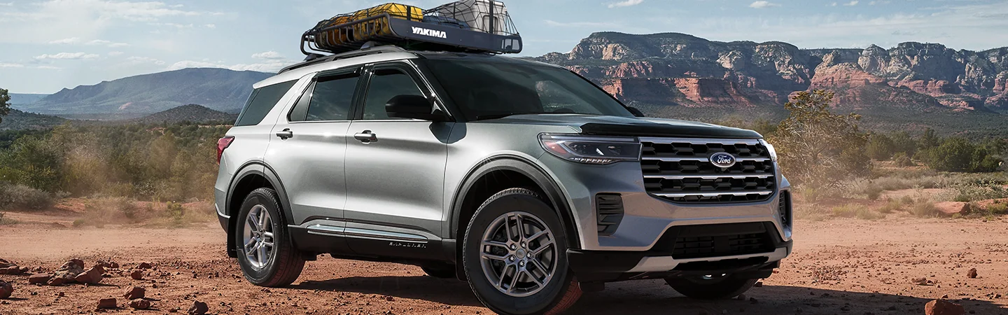 silver2025 Ford Explorer ST offroad
