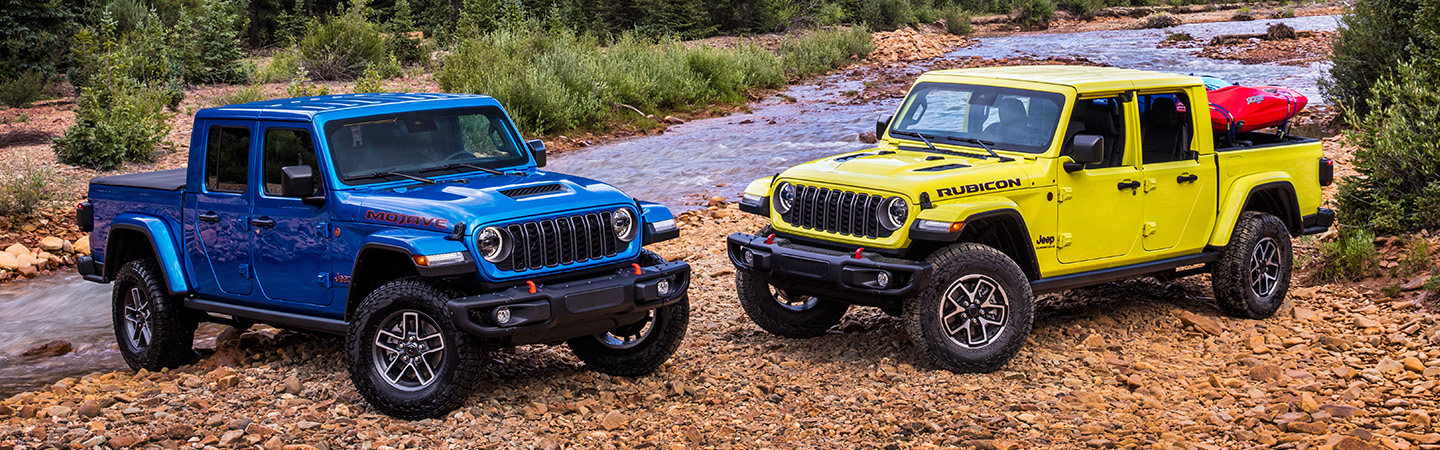 The 2024 Jeep Gladiator Front View With Black Color