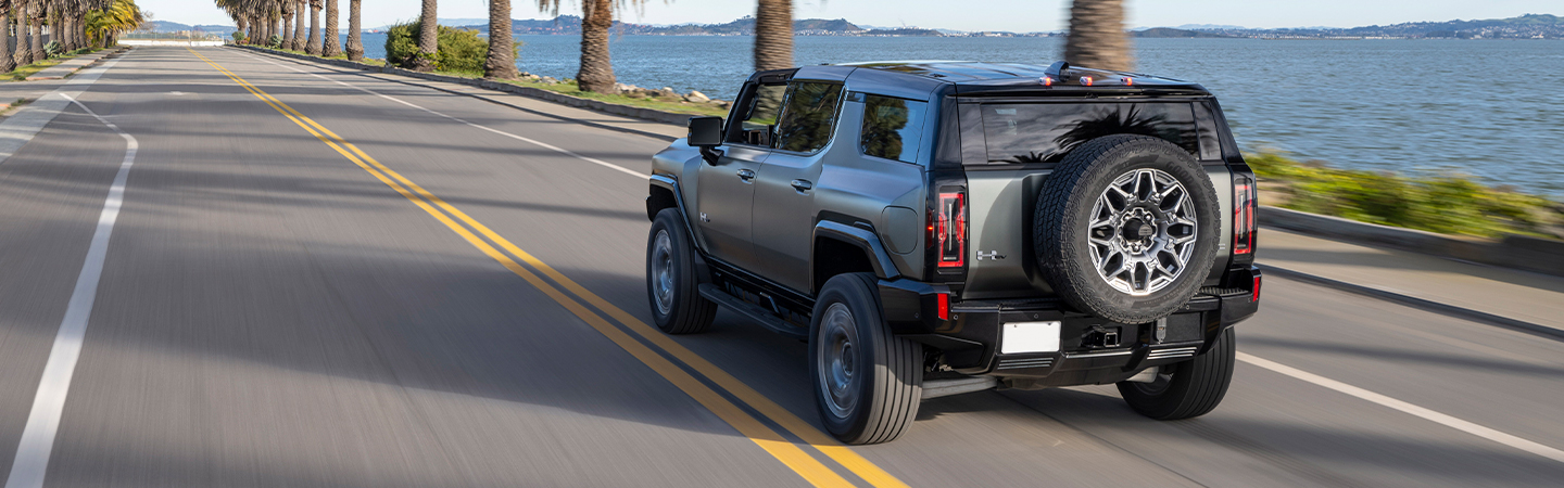 2024 GMC Hummer EV Specs slider3