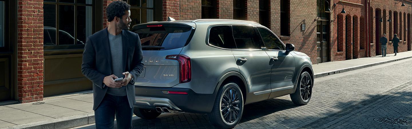 2020 Kia Telluride parked in the city