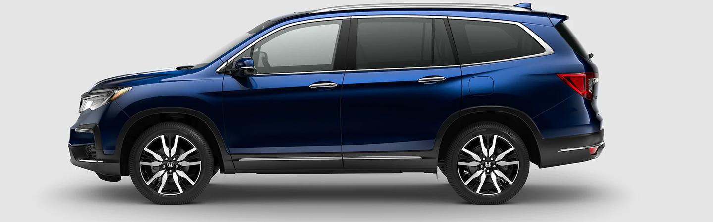 Side view of blue 2020 Honda Pilot
