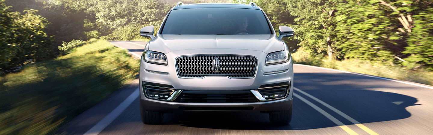 Image of the 2019 Lincoln Nautilus front grille in Wilkes-Barre, PA