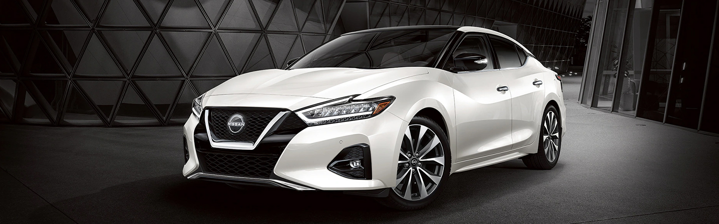 MSRP of 2023 Nissan Maxima white frontview
