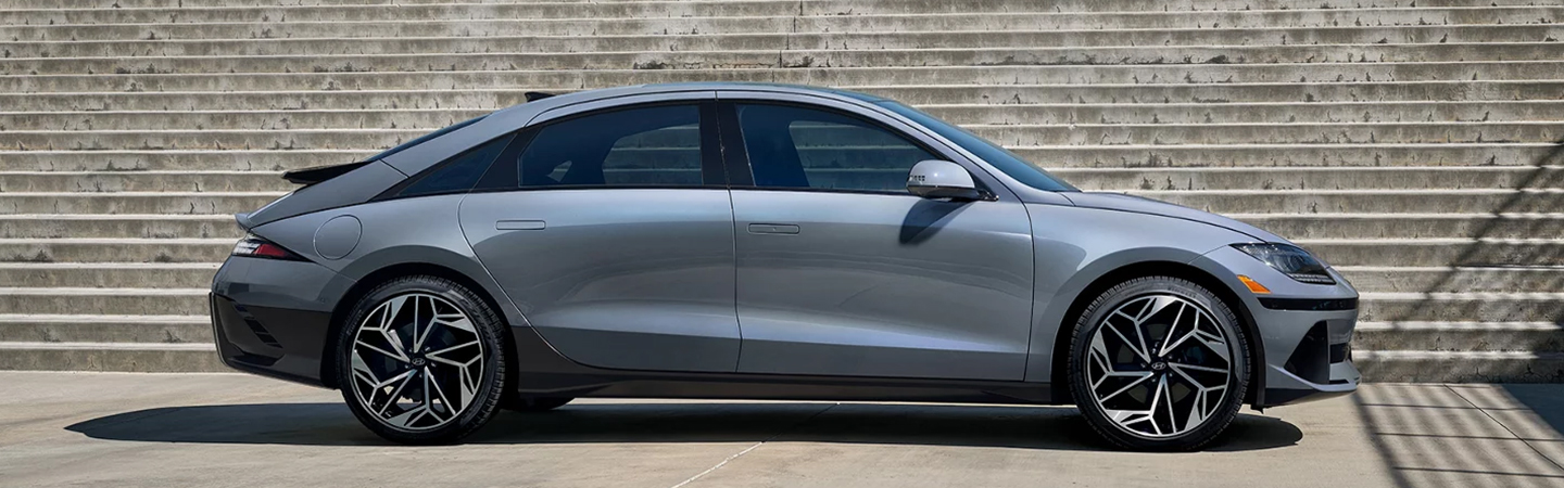 2023 Hyundai IONIQ 6 Specs side Front with silver colour 