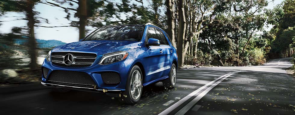 Mercedes-Benz GLE in motion.