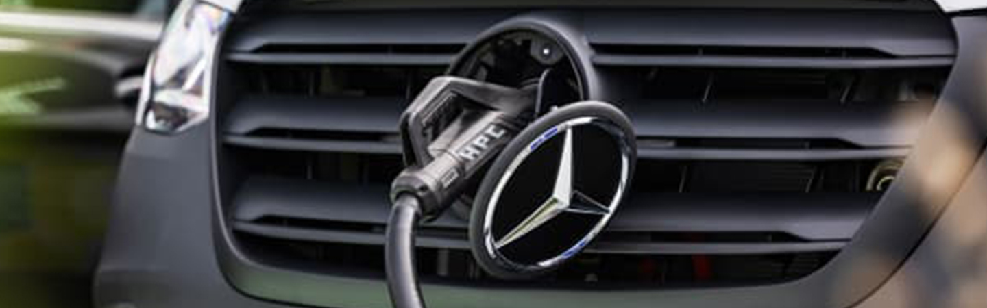 2024 Mercedes-Benz eSprinter Specs  black frontview